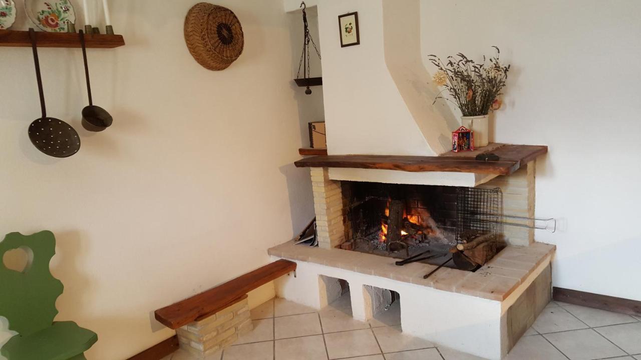 Elilu Room Celano Extérieur photo